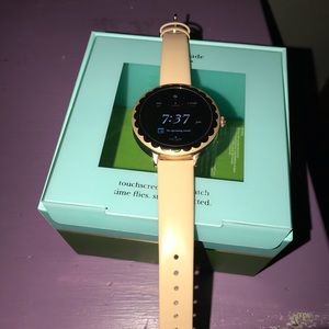 Kate spade smart watch